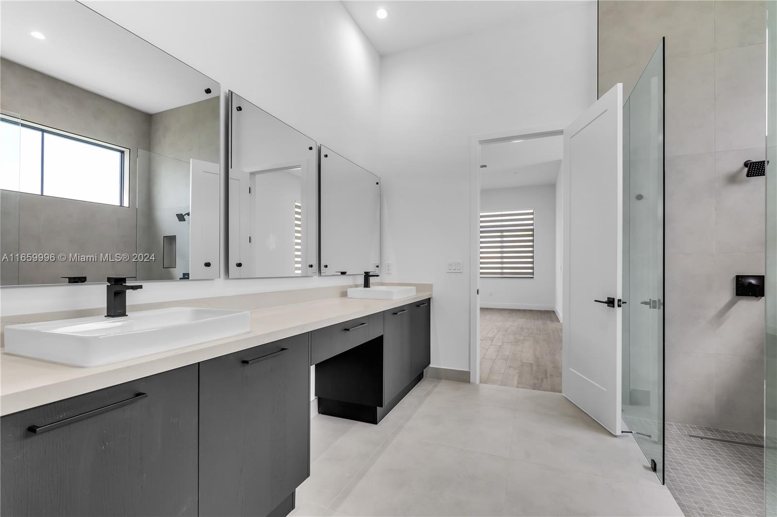 ESTATES AT SUNSET - Residential