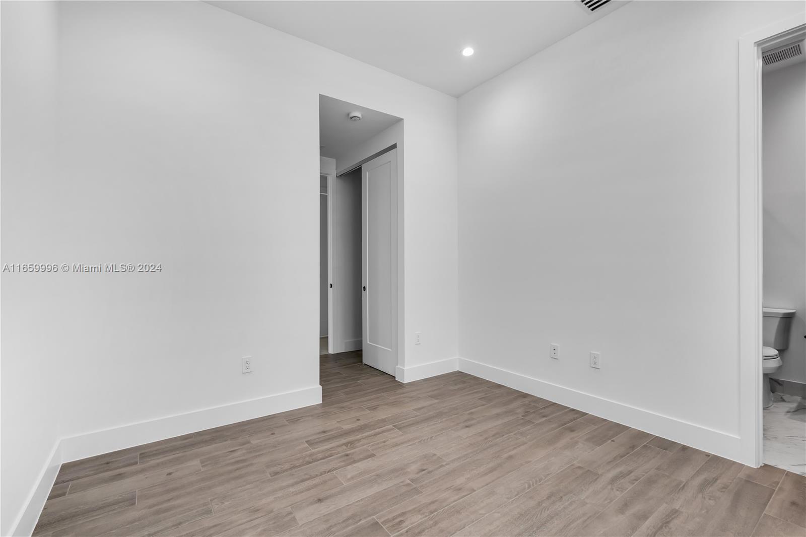 ESTATES AT SUNSET - Residential