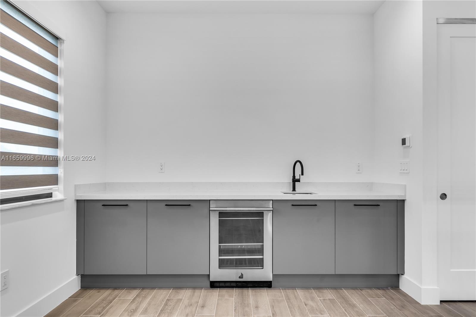 ESTATES AT SUNSET - Residential