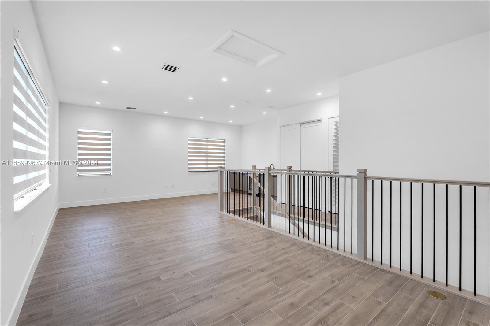 ESTATES AT SUNSET - Residential