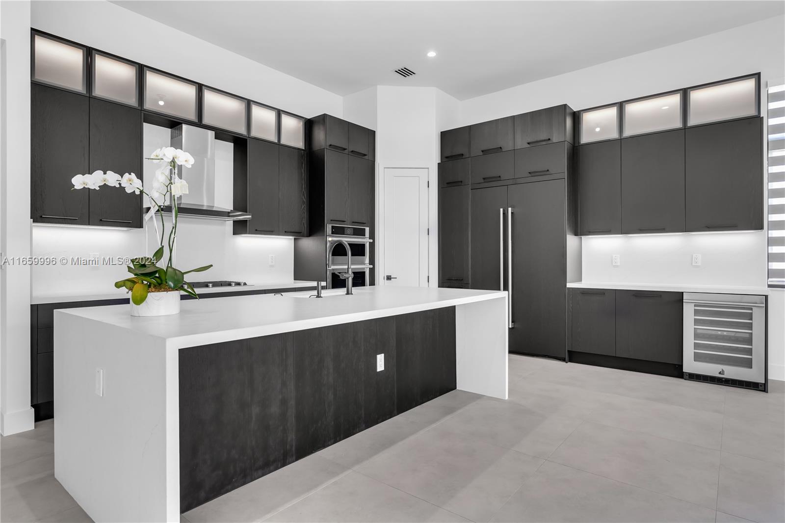 ESTATES AT SUNSET - Residential