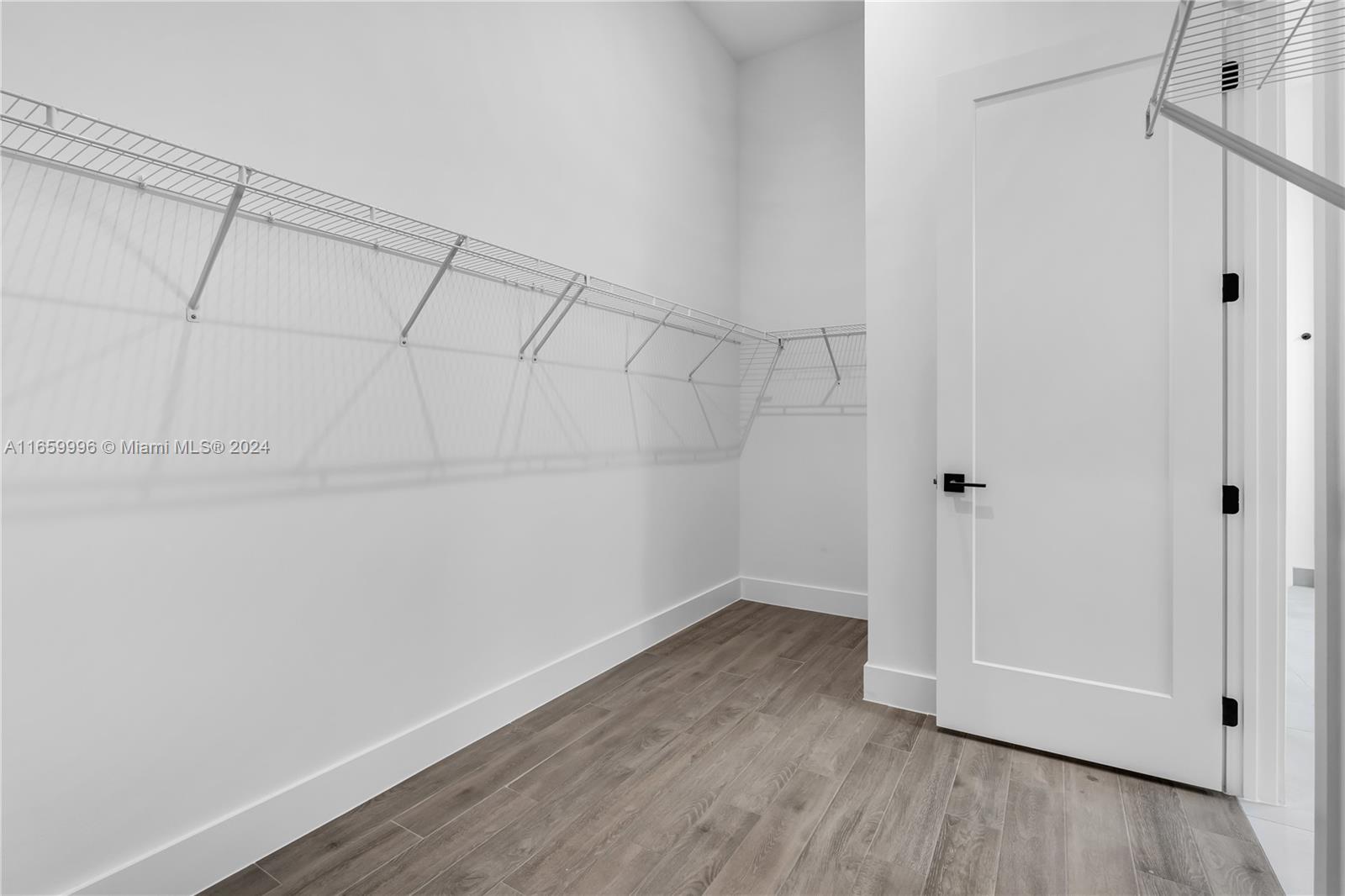 ESTATES AT SUNSET - Residential