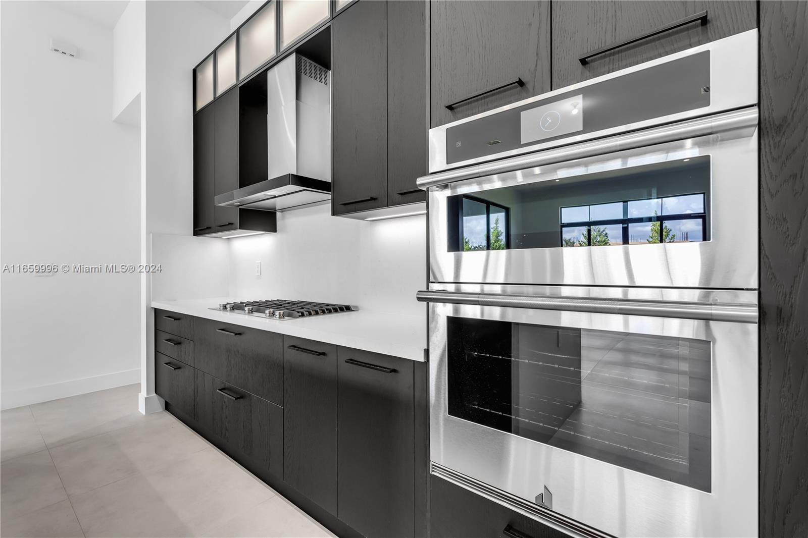 ESTATES AT SUNSET - Residential