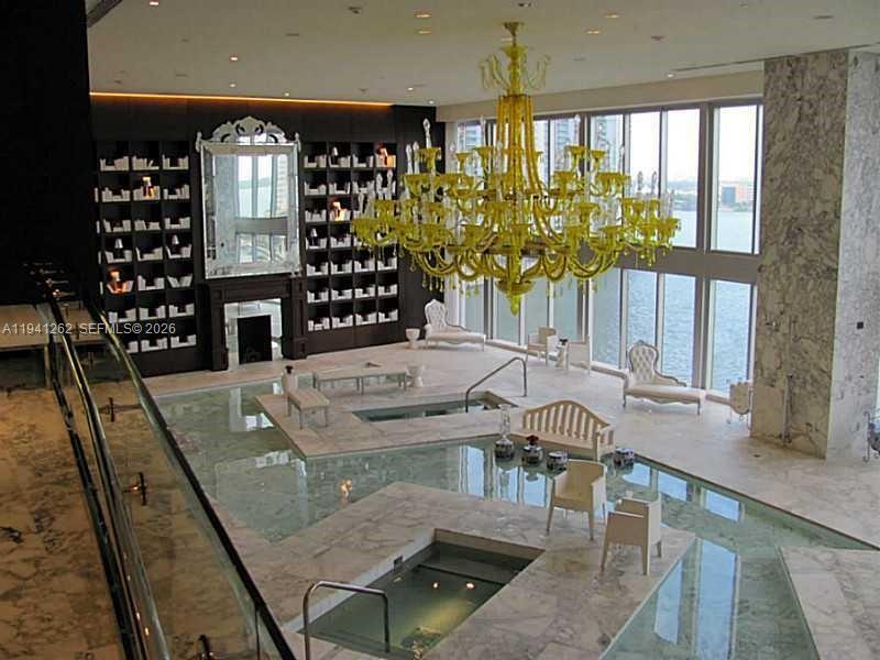 ICON BRICKELL NO TWO - Residential