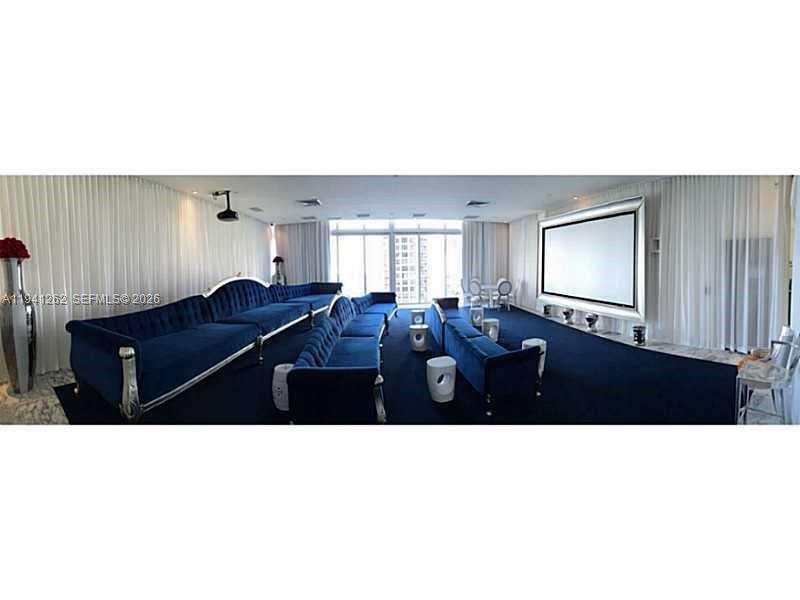 ICON BRICKELL NO TWO - Residential