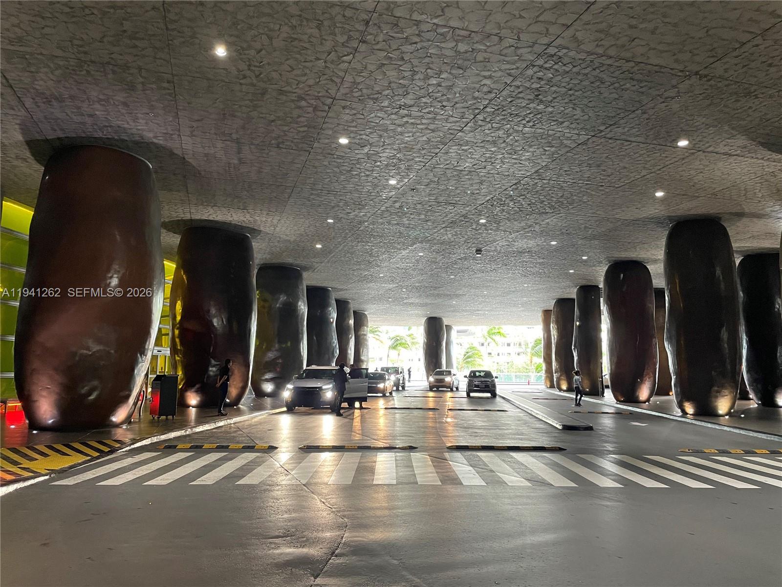 ICON BRICKELL NO TWO - Residential