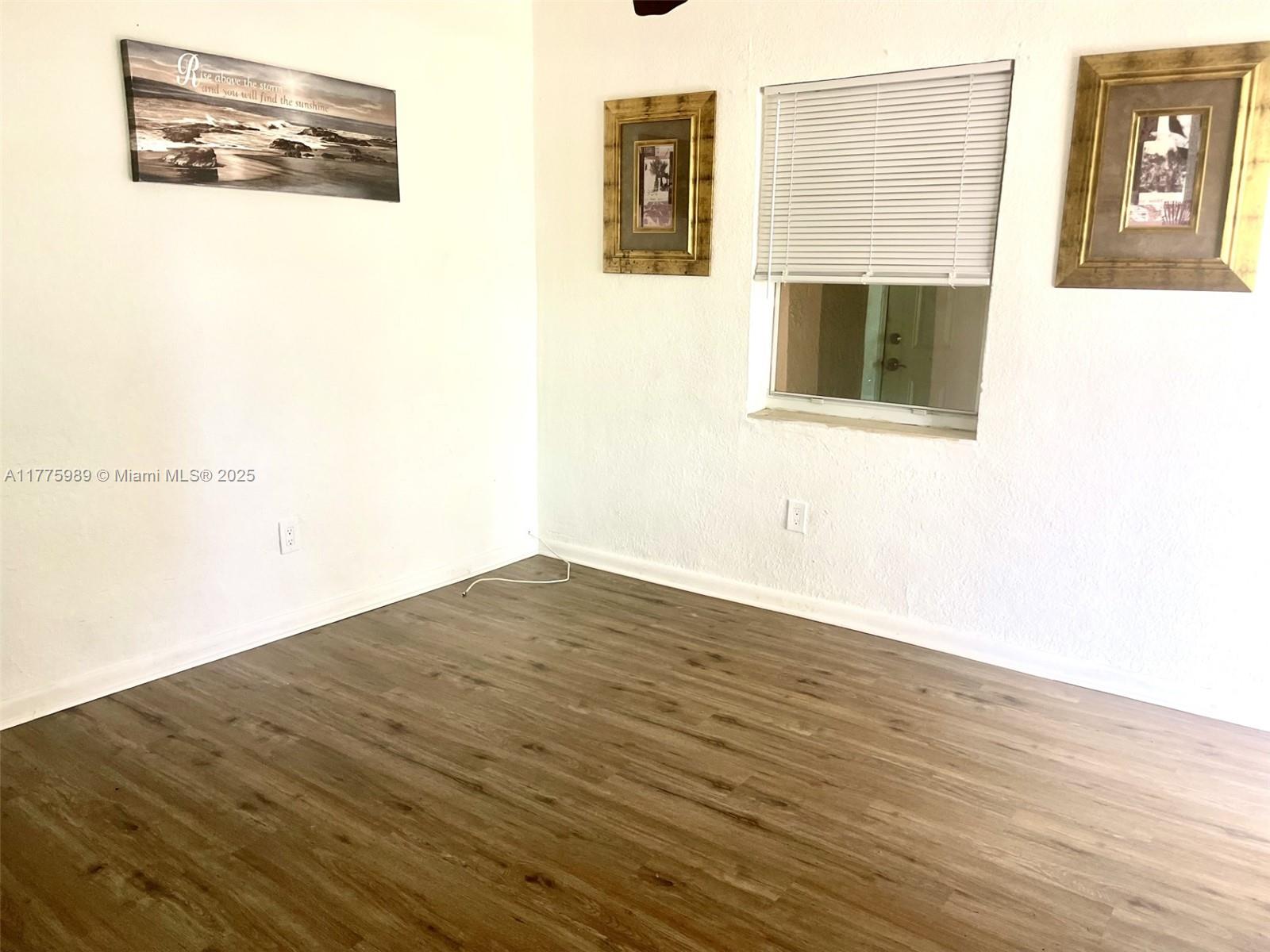 2247 Simms St 6, Hollywood, Broward County, Florida - 1 Bedrooms  
1 Bathrooms - 
