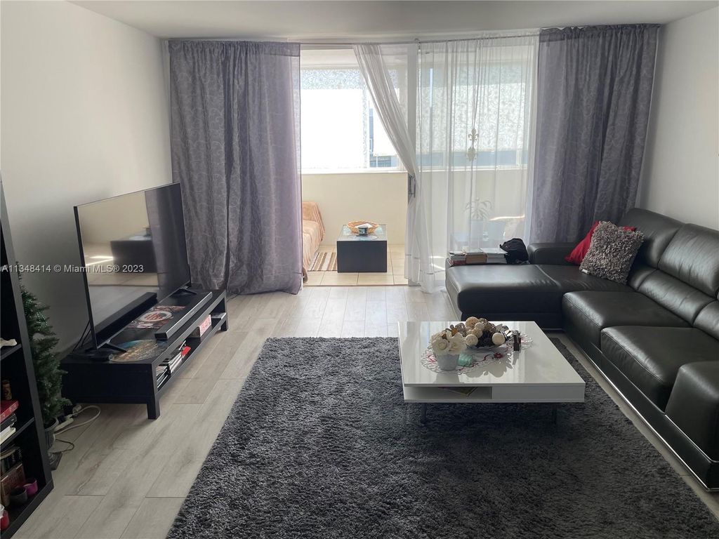 Photo of 320 NE 12th Ave #707, Hallandale Beach, FL 33009 (MLS # A11348414)