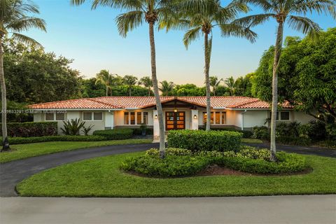 A home in Pinecrest