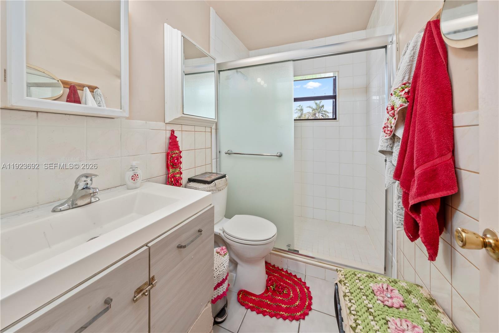 LEE BELL HOMES - Residential