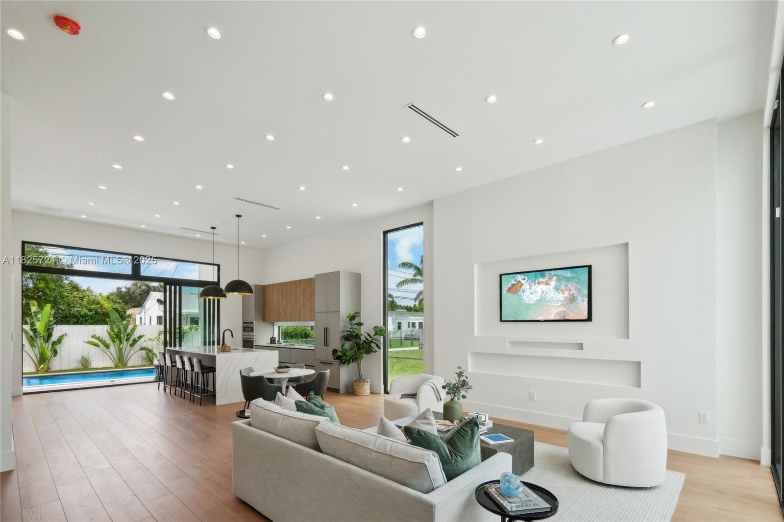 ALLENDALE SUB DB 943-562 - Residential Lease