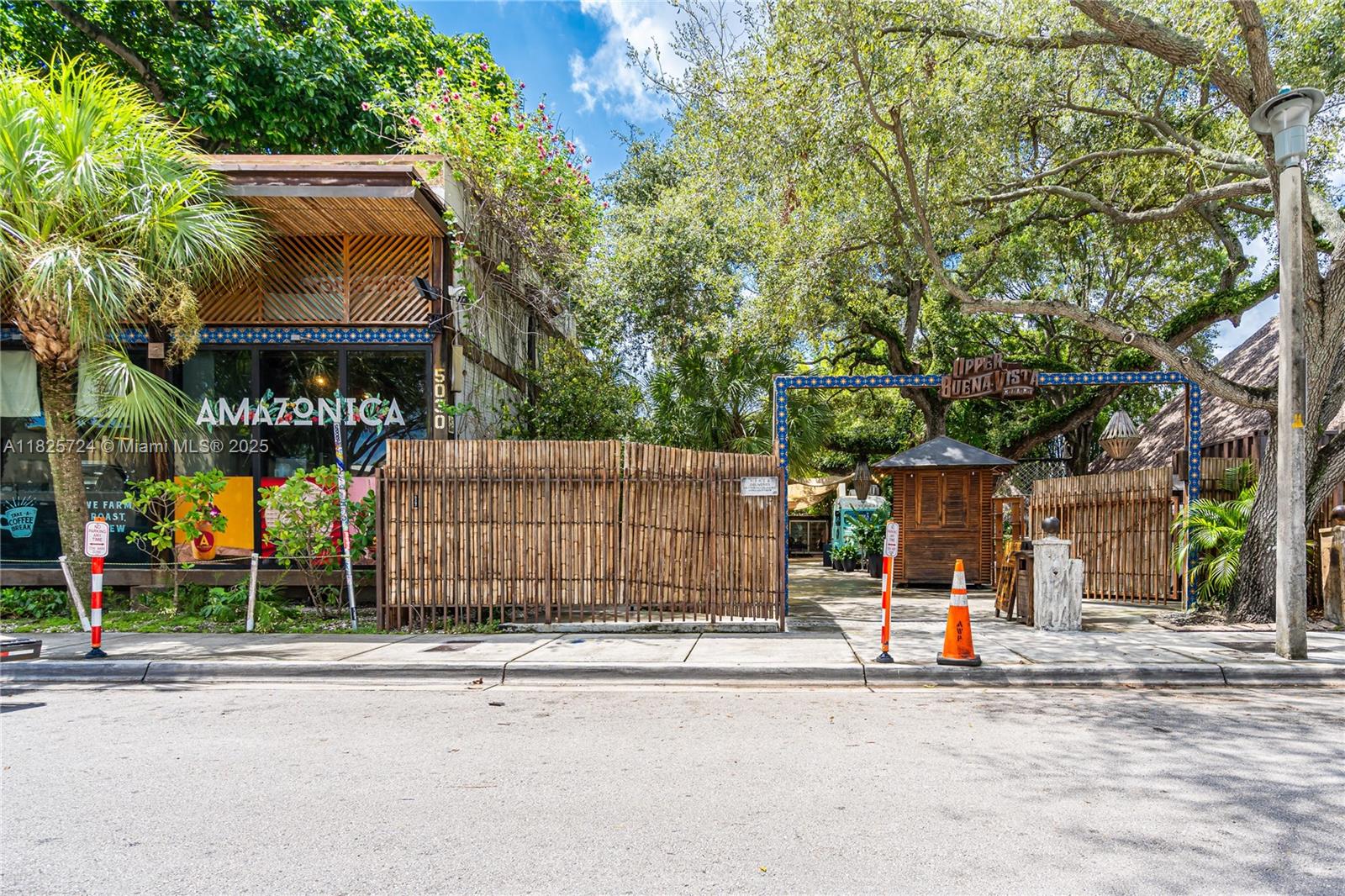 ALLENDALE SUB DB 943-562 - Residential Lease