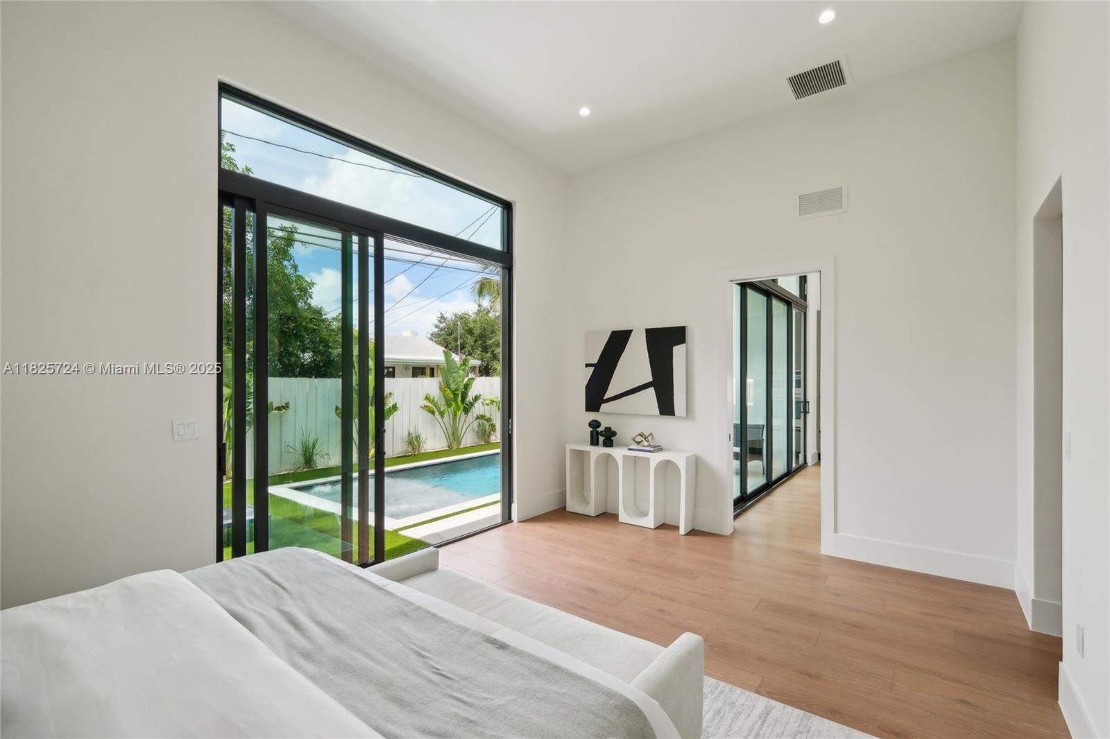 ALLENDALE SUB DB 943-562 - Residential Lease