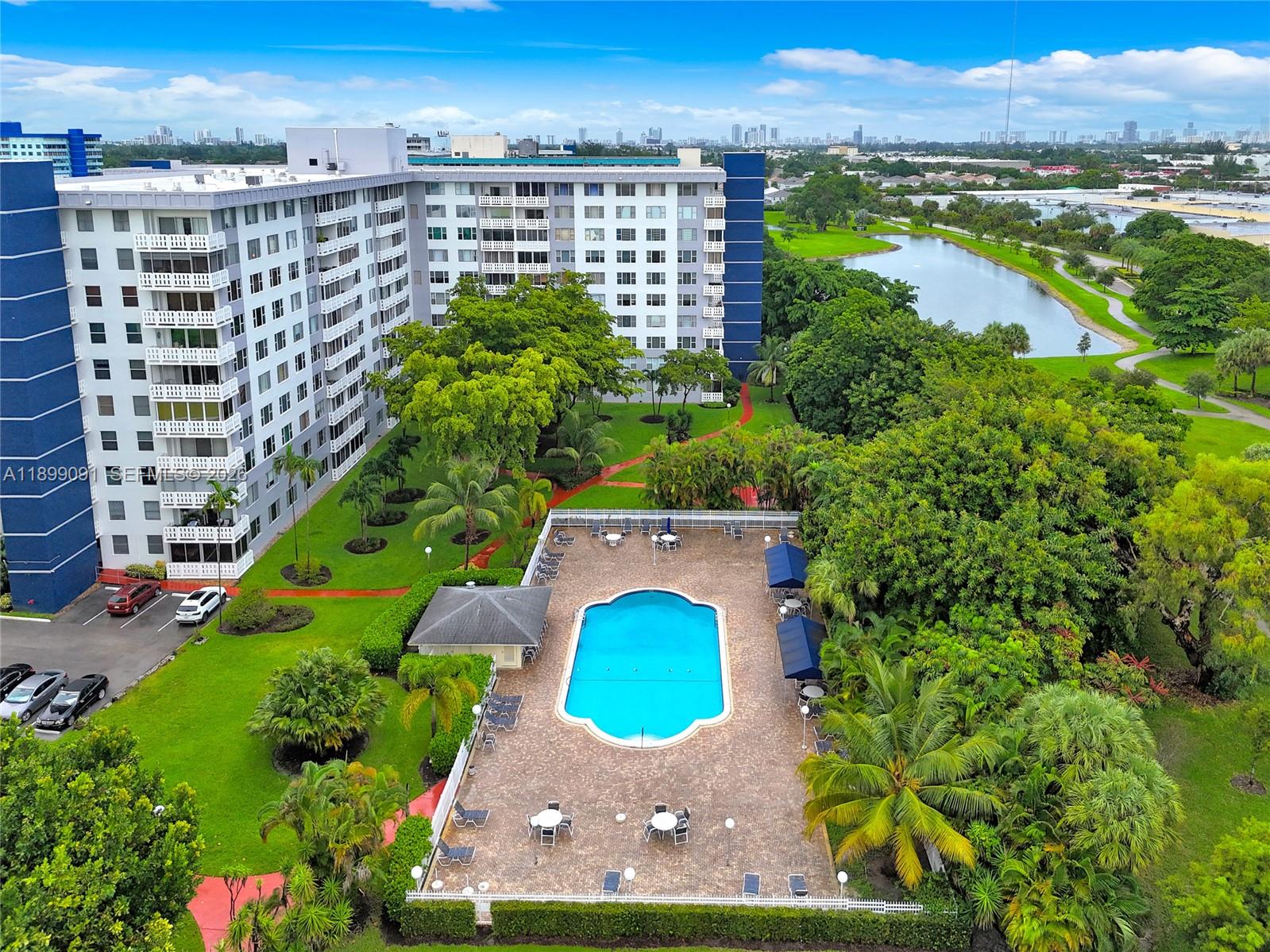 HILLCREST EAST NO 22 COND - Residential