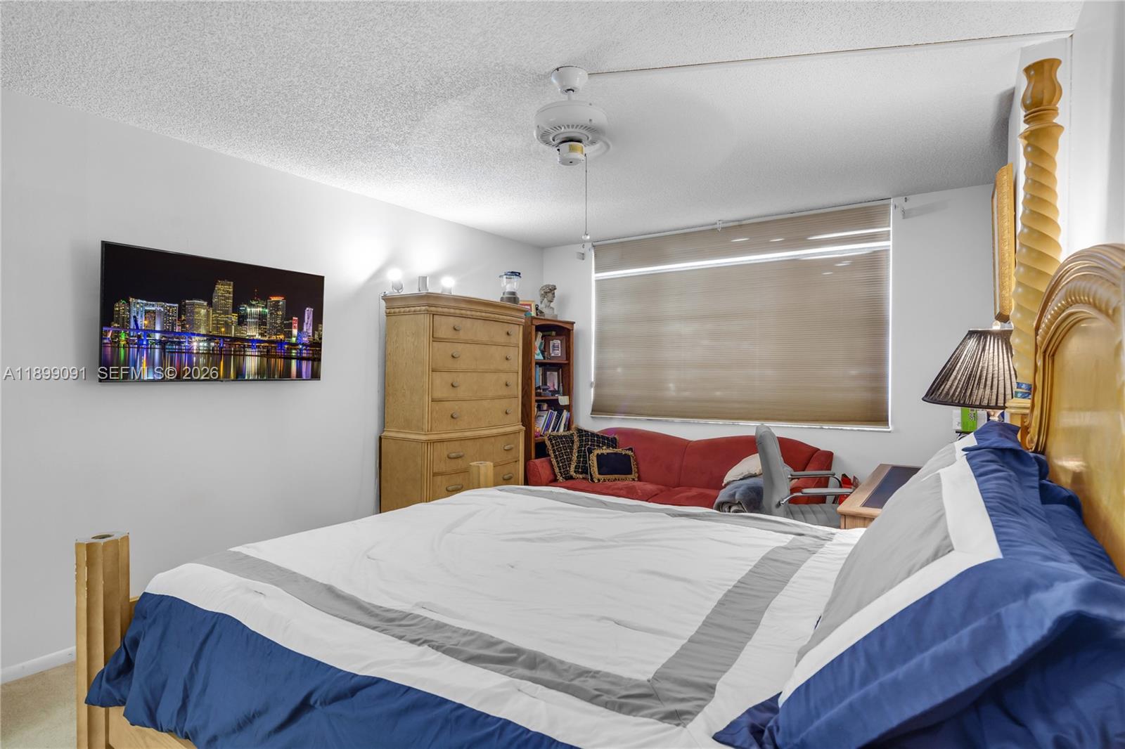 HILLCREST EAST NO 22 COND - Residential