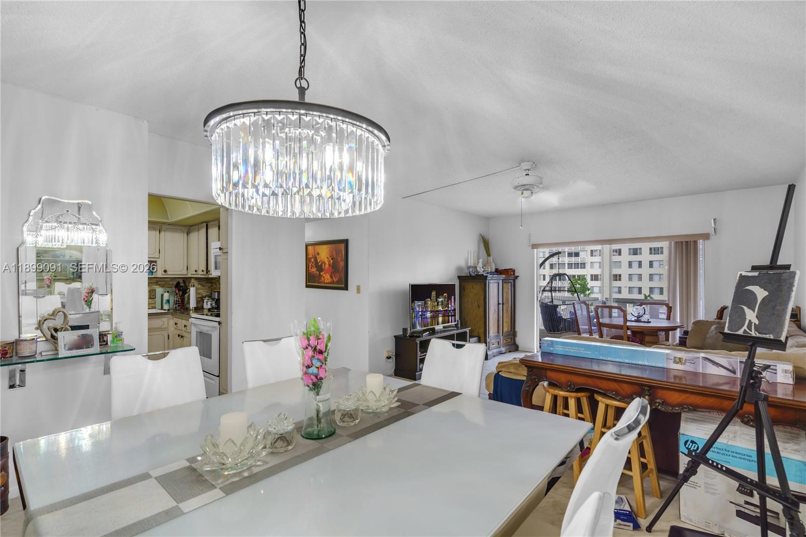 HILLCREST EAST NO 22 COND - Residential