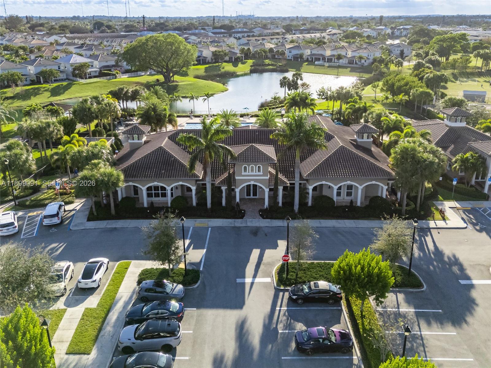 HILLCREST EAST NO 22 COND - Residential