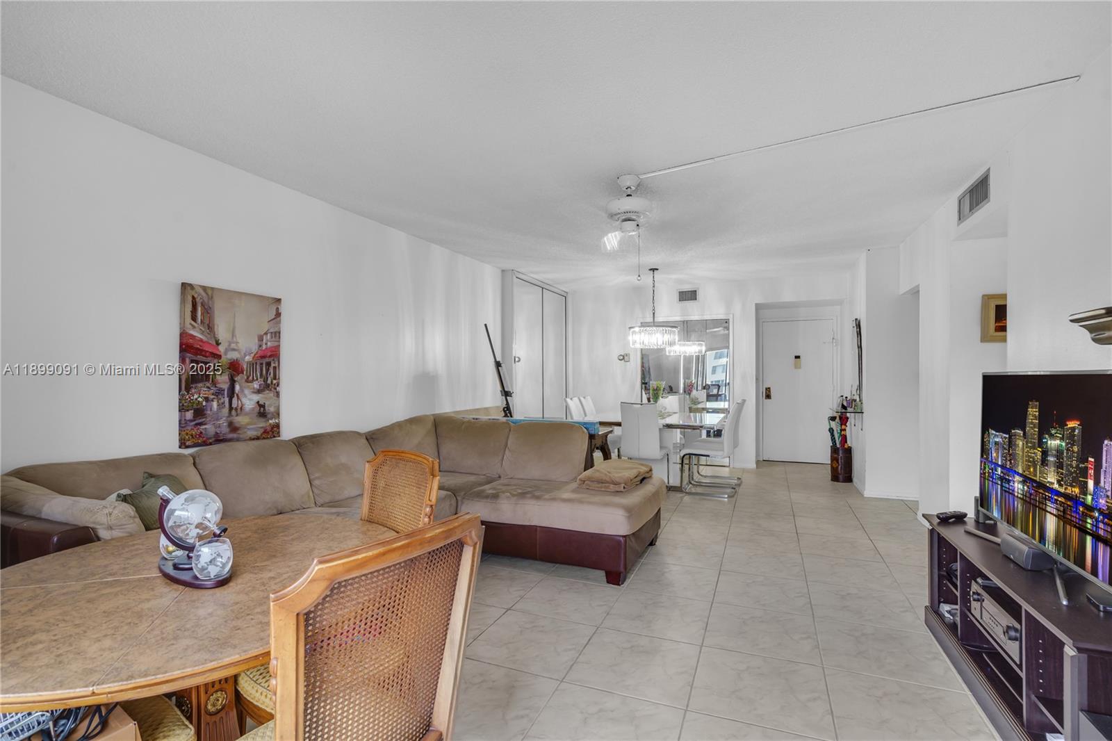 View photos, virtual tours, details... 4350 Hillcrest Dr 314