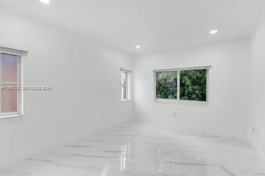 MIRENS PLACE - Residential Lease