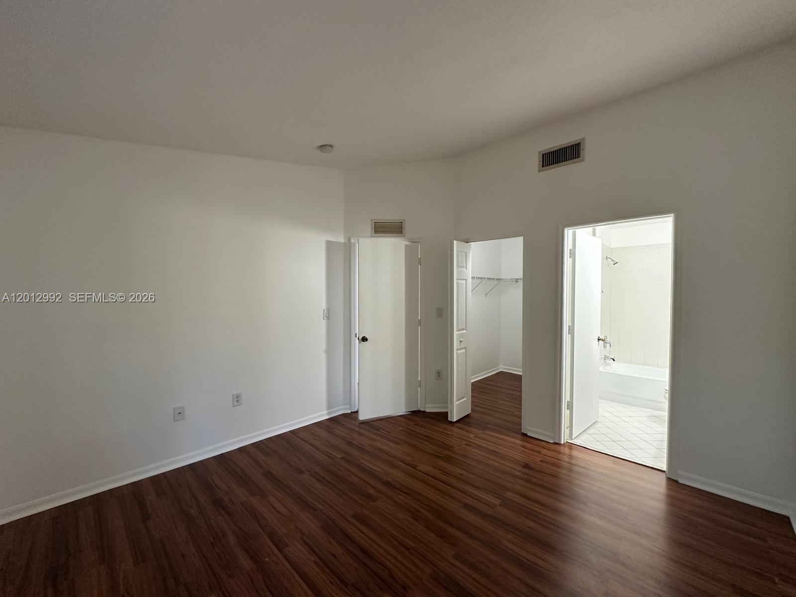 VENETIA GARDENS SOUTH CON - Residential