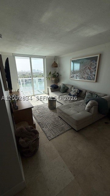 5880 Collins Ave 1104