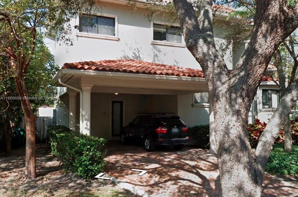 Property for Sale at 400 Woodcrest Rd, Key Biscayne, Miami-Dade County, Florida - Bedrooms: 6 
Bathrooms: 6  - $4,950,000