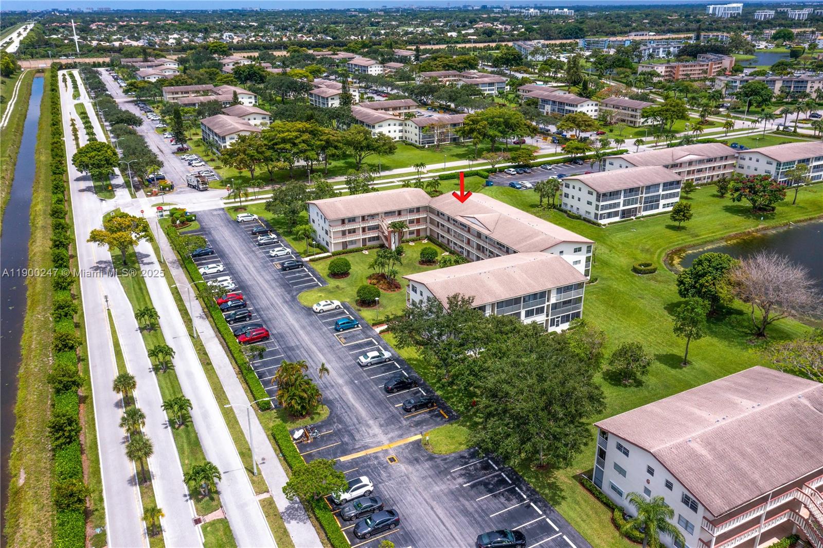View photos, virtual tours, details... 303 Preston H 303