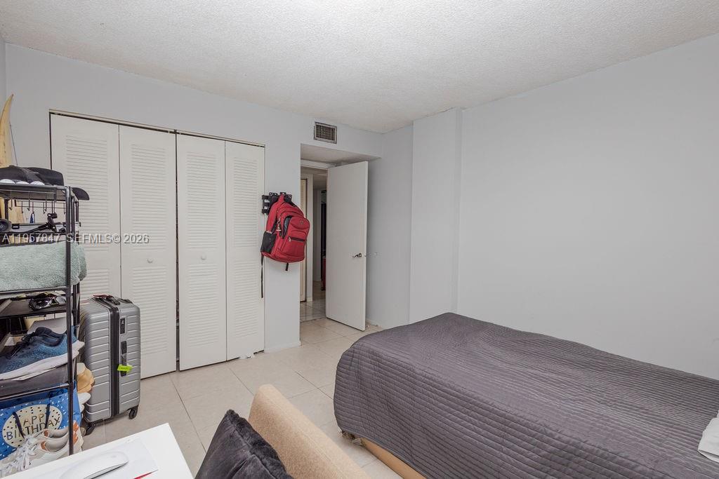 GATE ONE CONDO - Residential