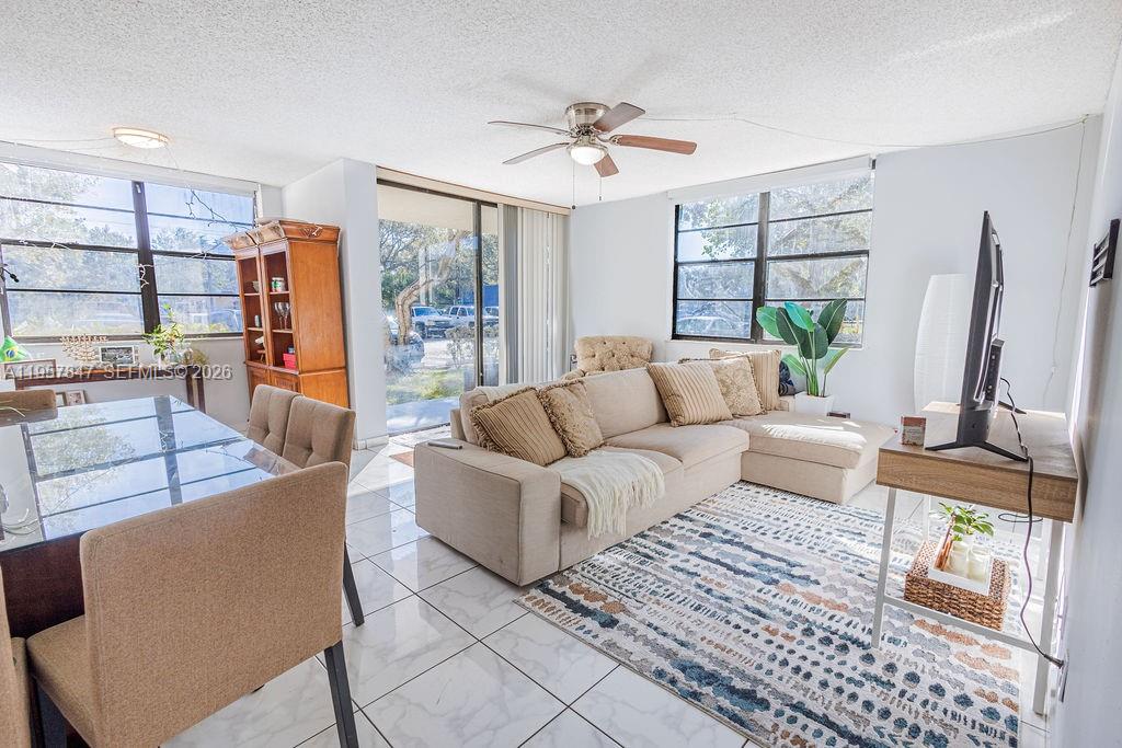 GATE ONE CONDO - Residential