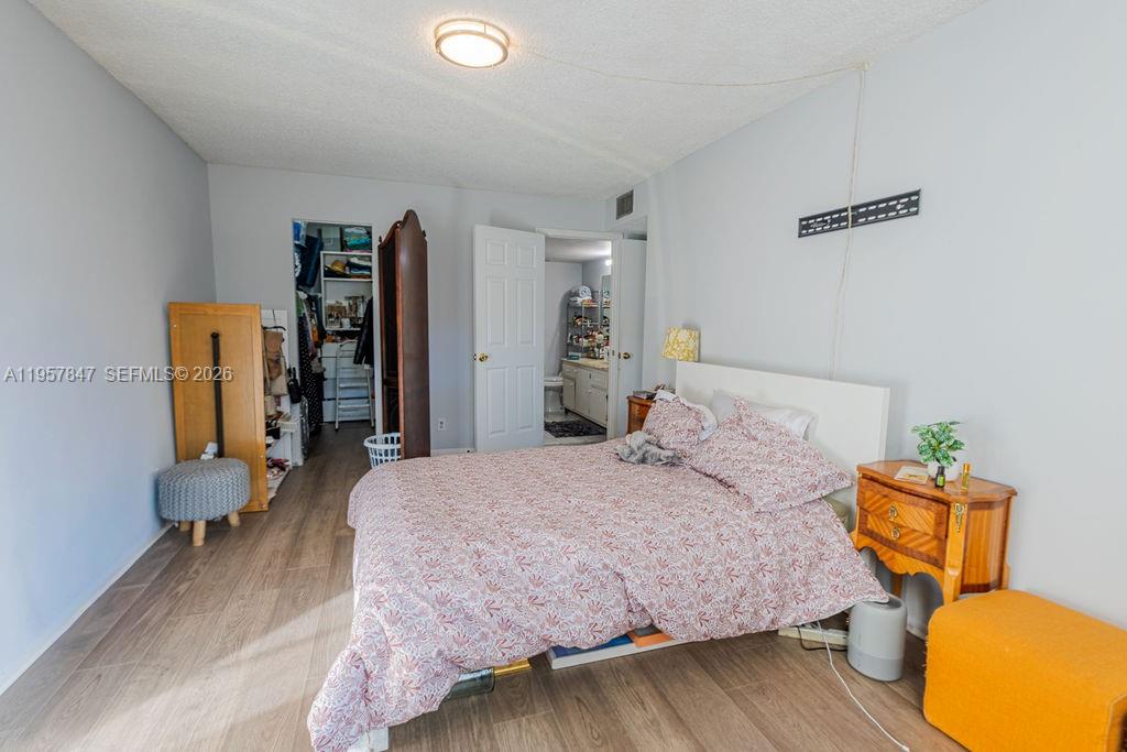 GATE ONE CONDO - Residential