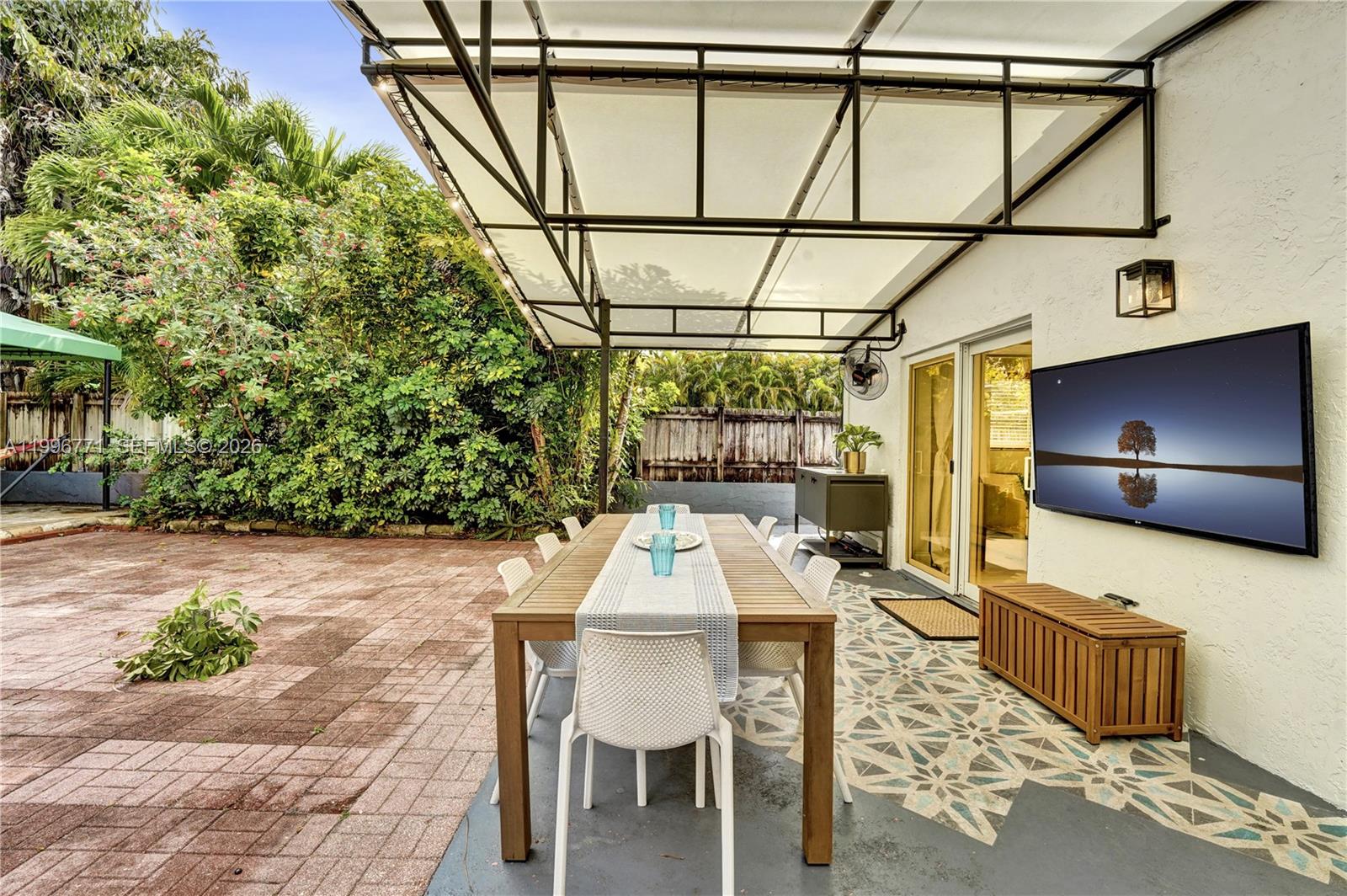 OAKLAND PARK SECOND ADD - Residential