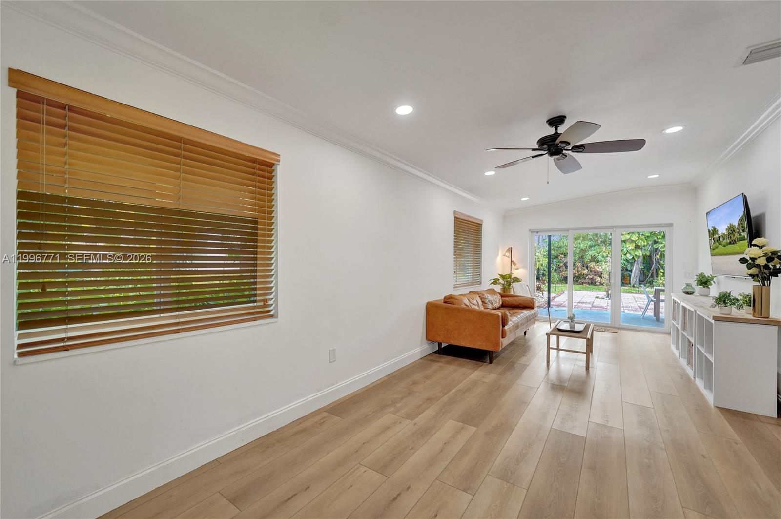 OAKLAND PARK SECOND ADD - Residential