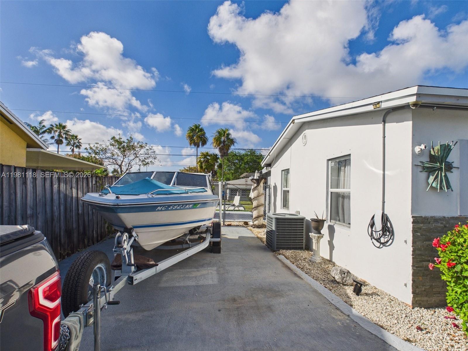 S CORAL HOMES SEC 3 - Residential