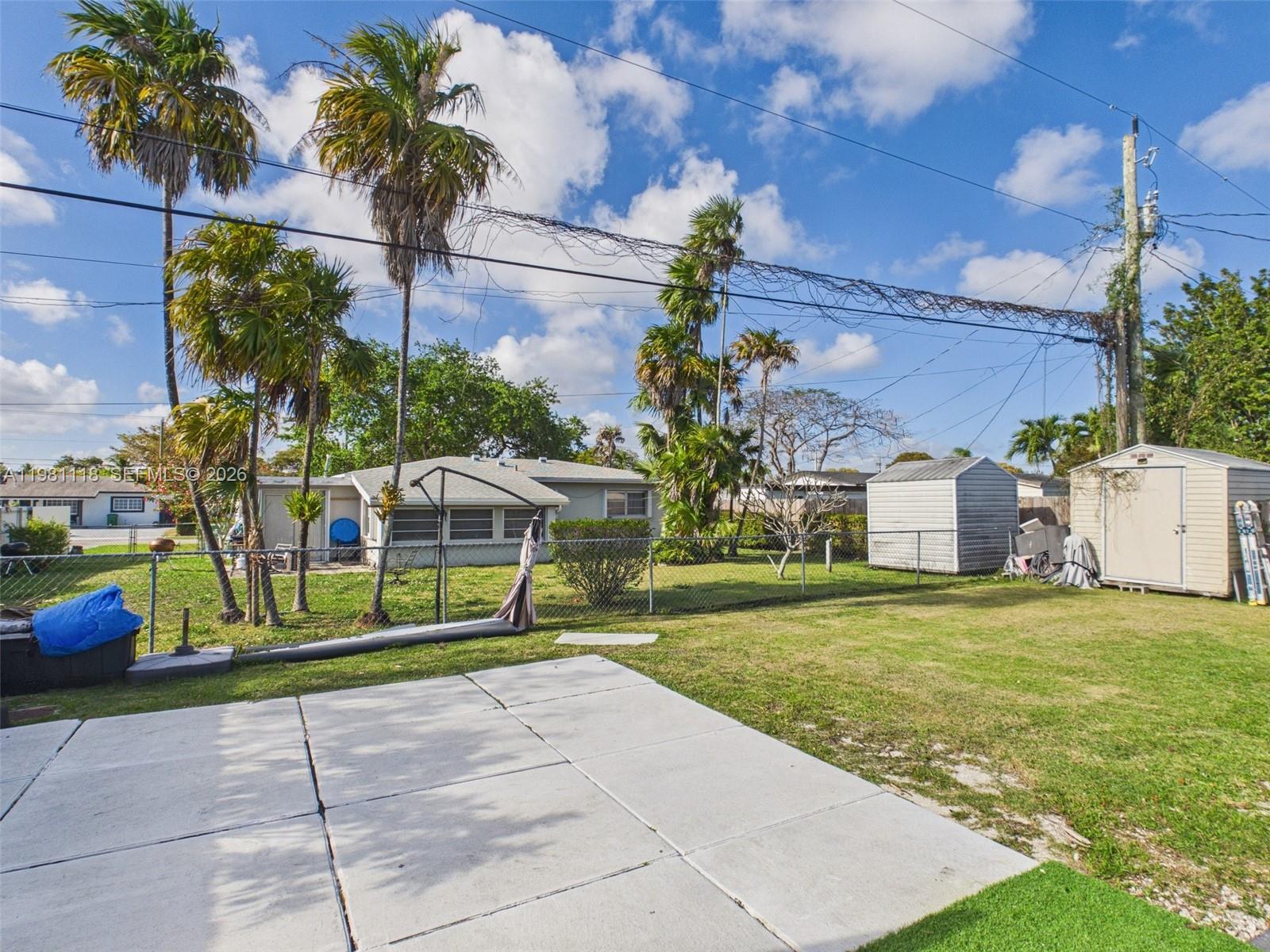 S CORAL HOMES SEC 3 - Residential