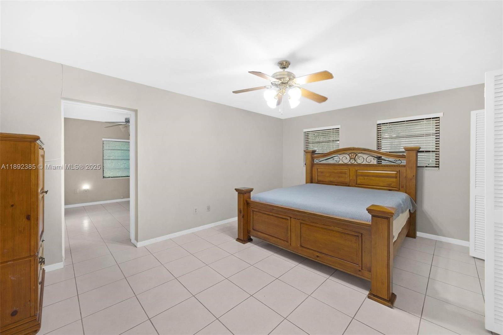 SANDYS ESTATES - Residential