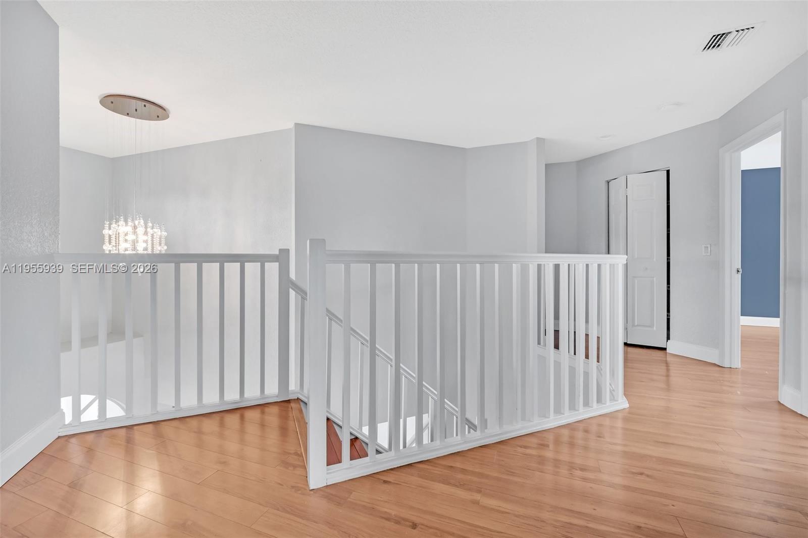 BOCA WINDS PAR E - Residential