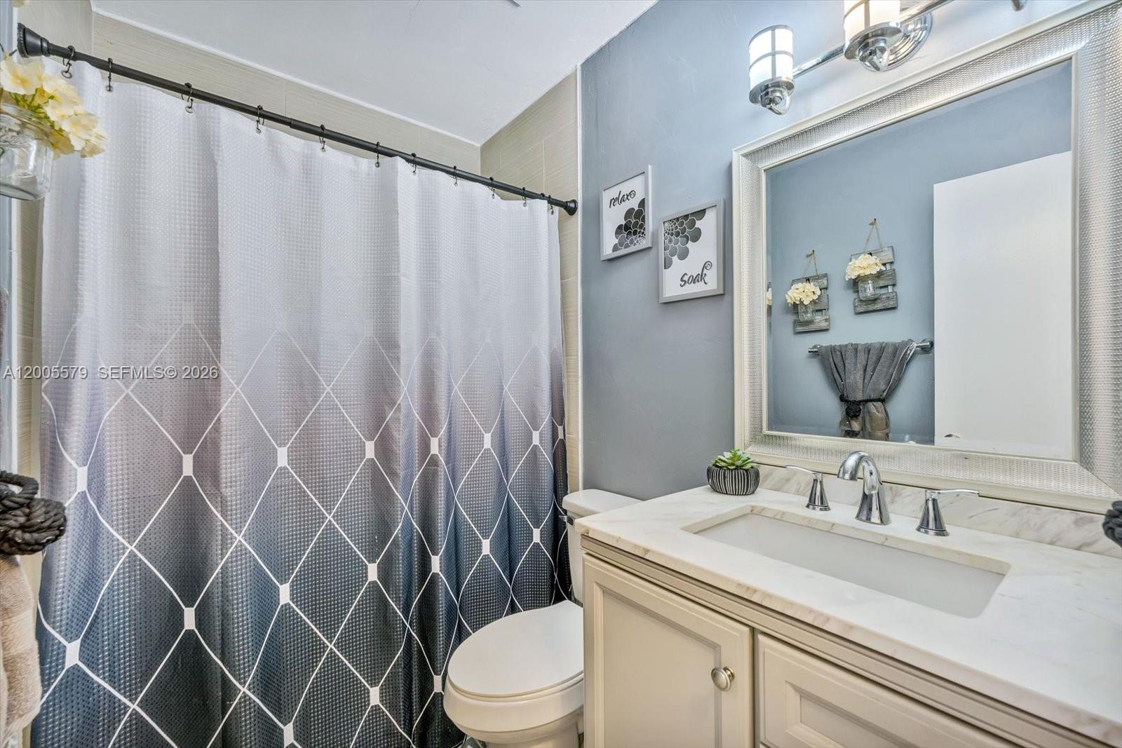 CORAL CREEK - Residential