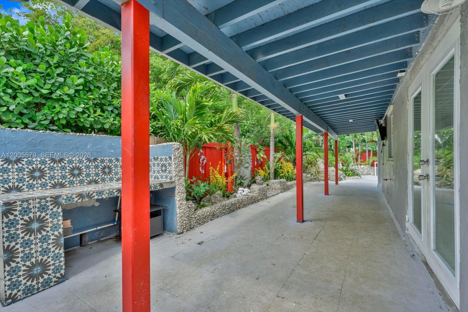 CORAL CREEK - Residential