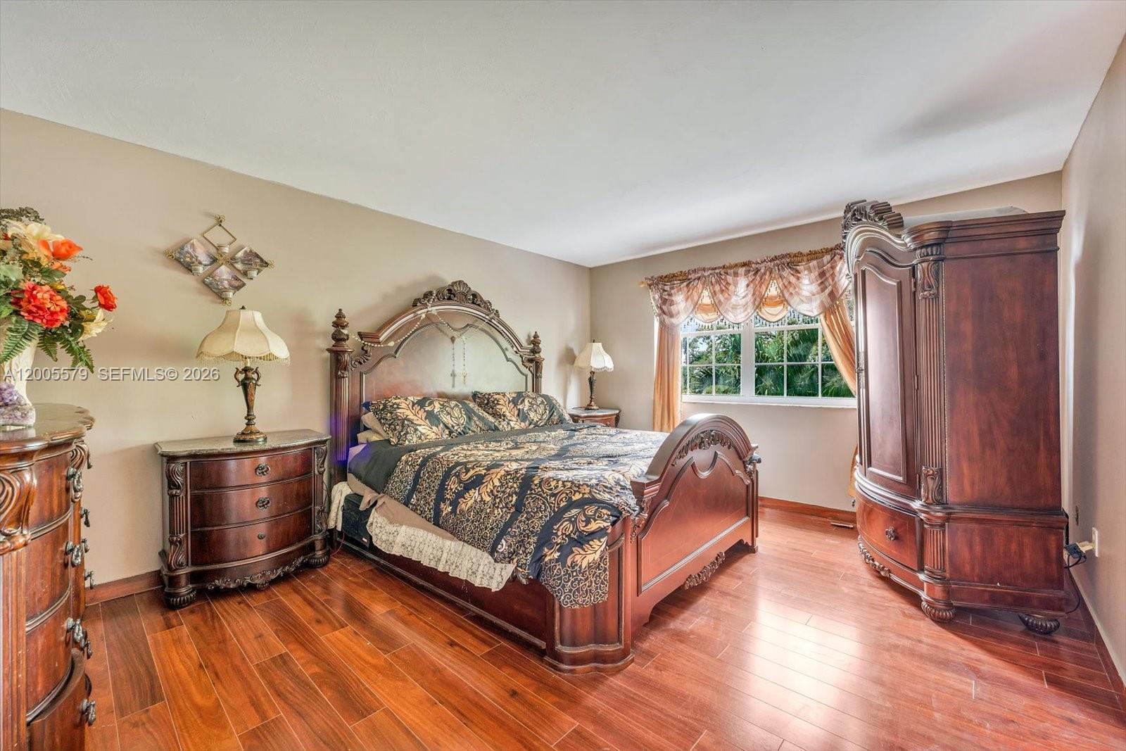 CORAL CREEK - Residential