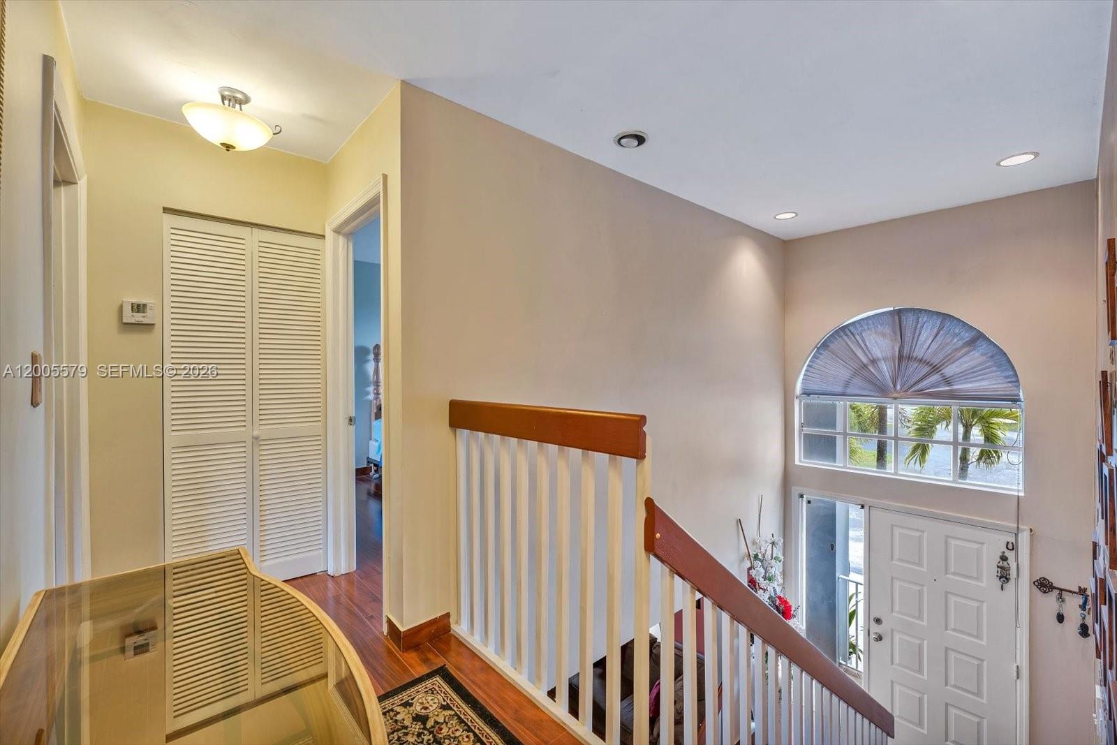CORAL CREEK - Residential