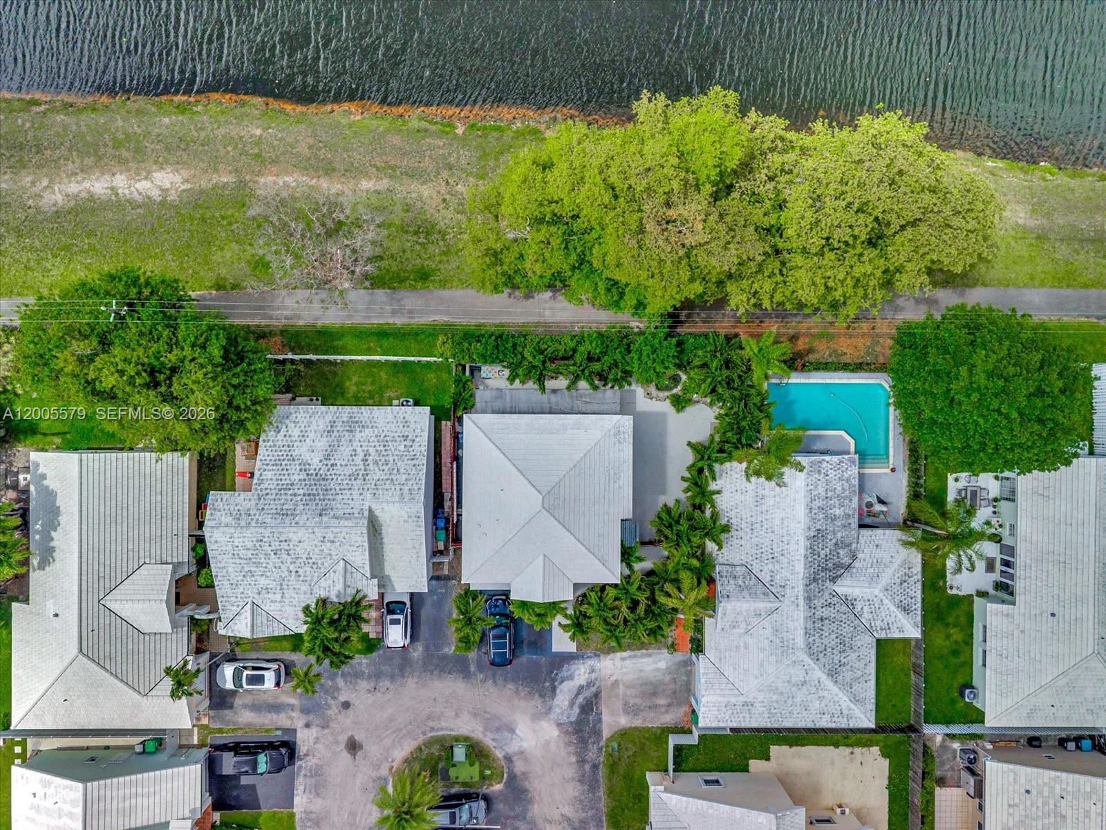 CORAL CREEK - Residential