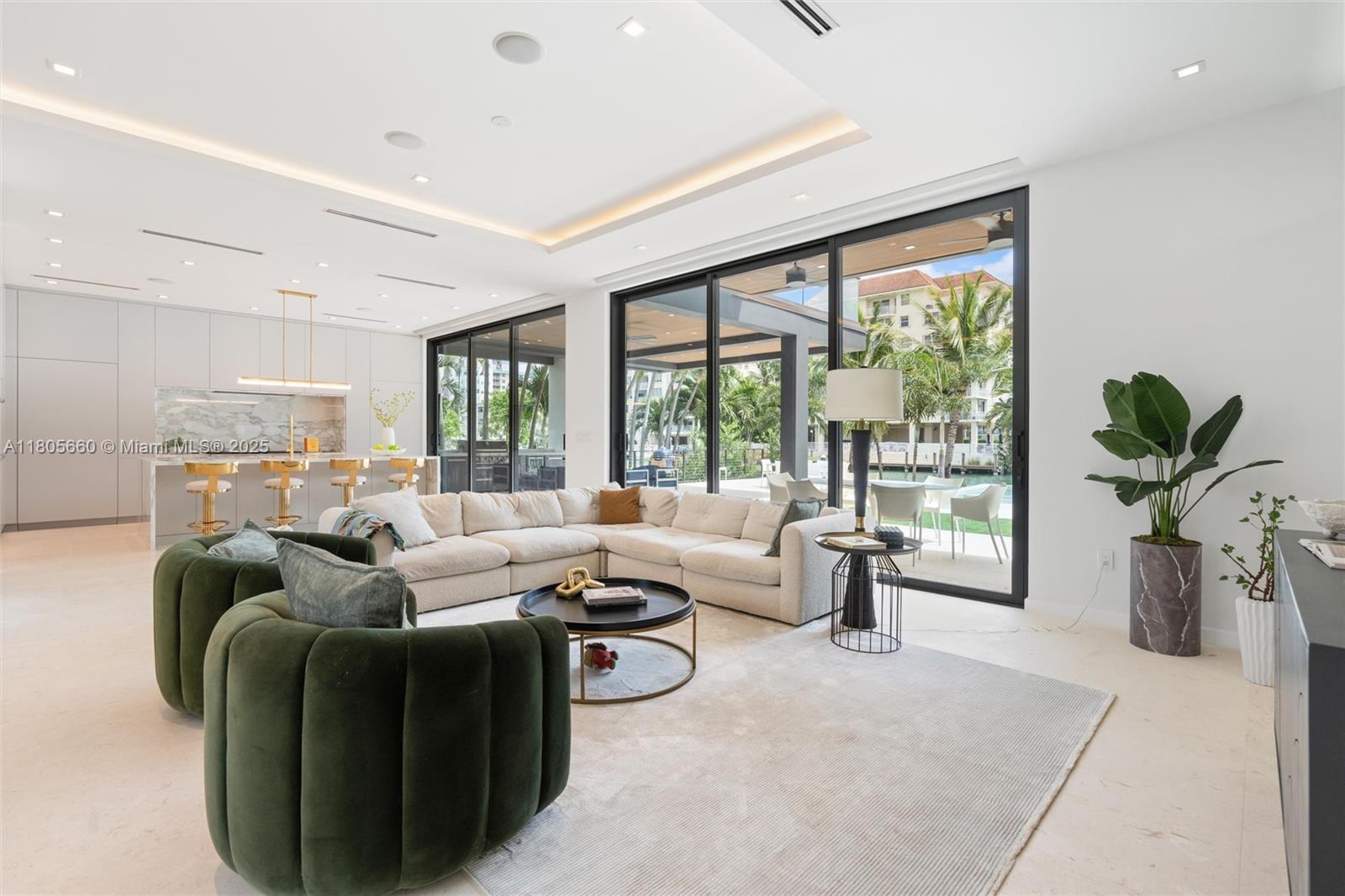 BAY HARBOR ISLAND - Residential