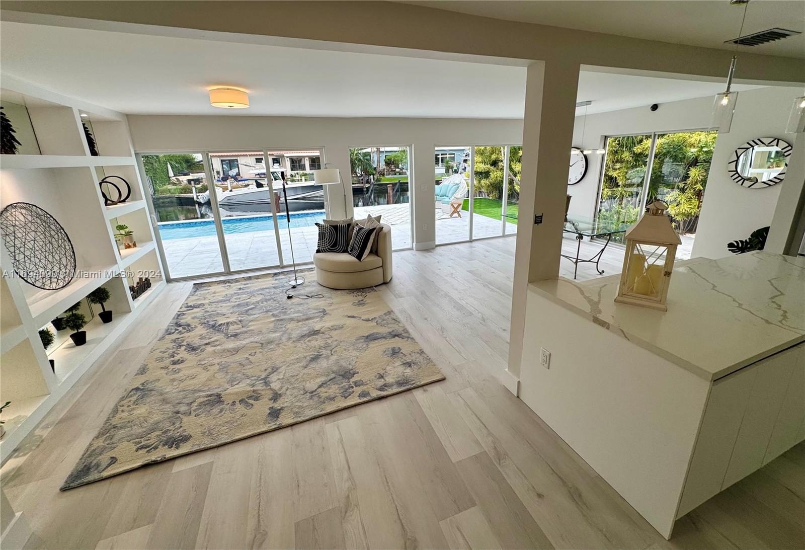 SOUTH NEW RIVER ISLES SEC - Residential