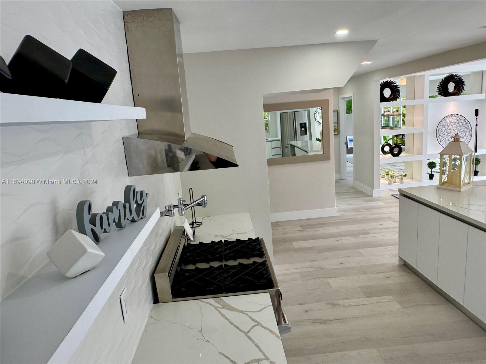 SOUTH NEW RIVER ISLES SEC - Residential