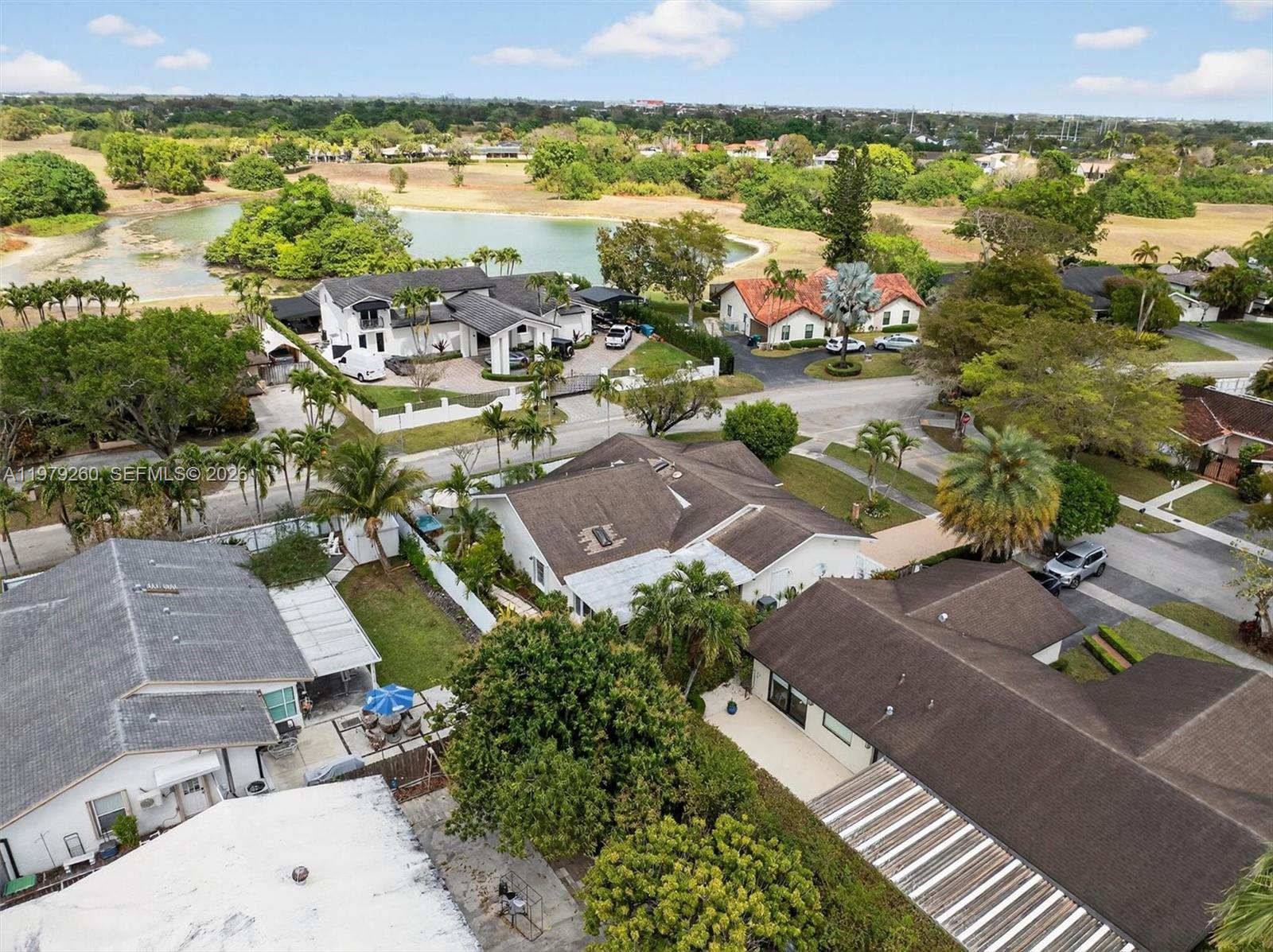 FIRST ADDN TO CALUSA CLUB - Residential