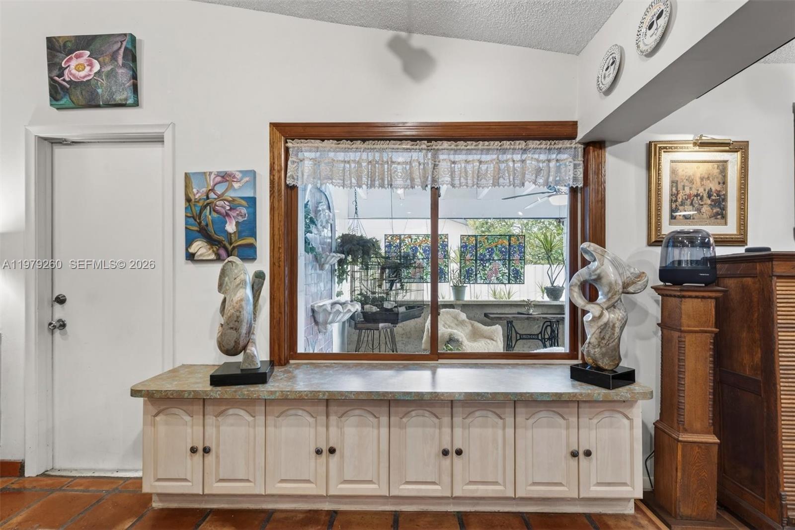 FIRST ADDN TO CALUSA CLUB - Residential