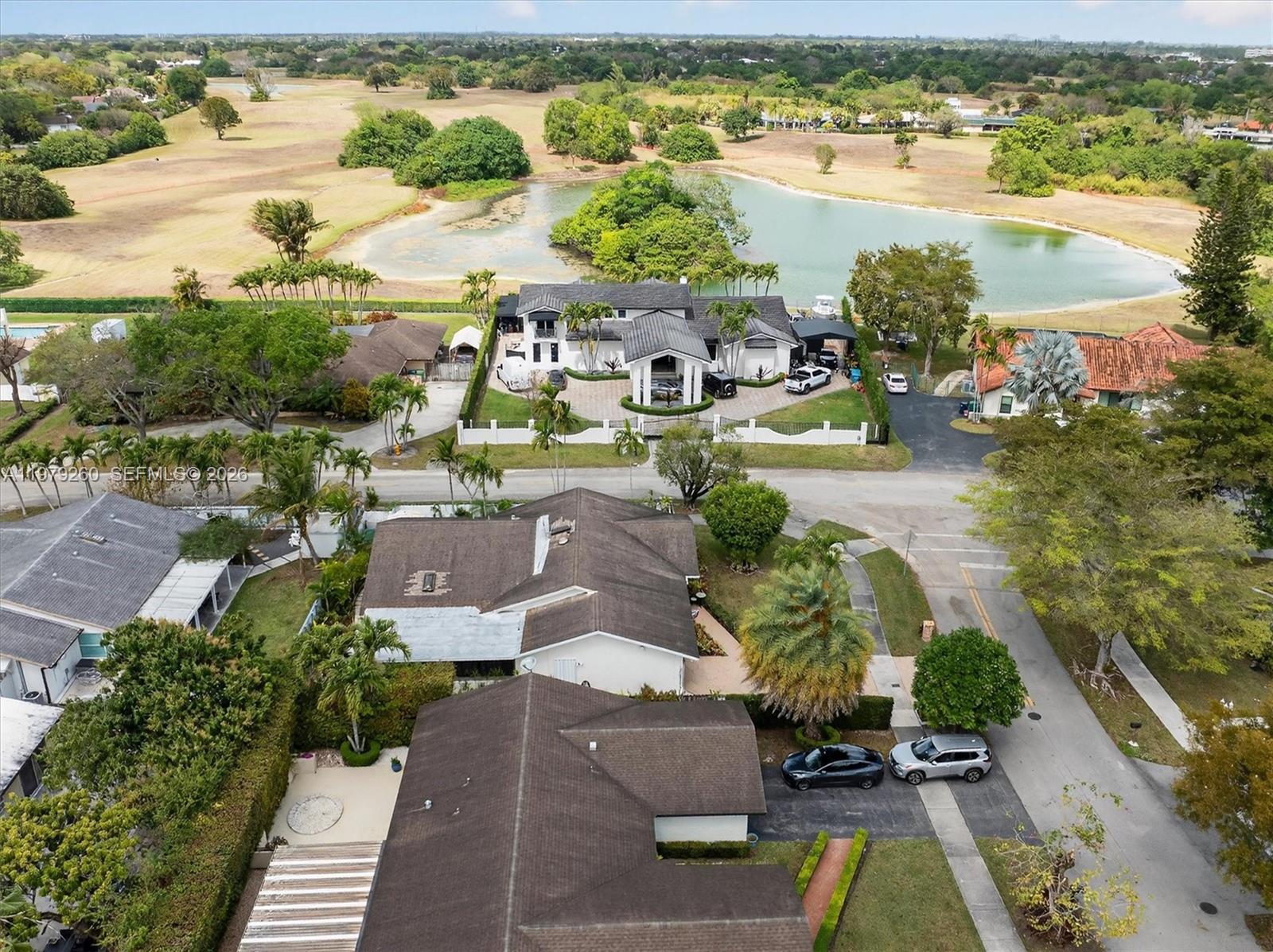 FIRST ADDN TO CALUSA CLUB - Residential