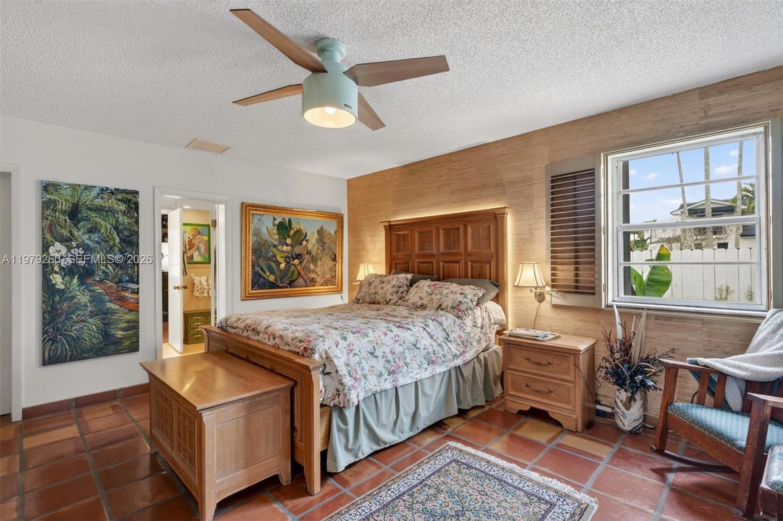 FIRST ADDN TO CALUSA CLUB - Residential