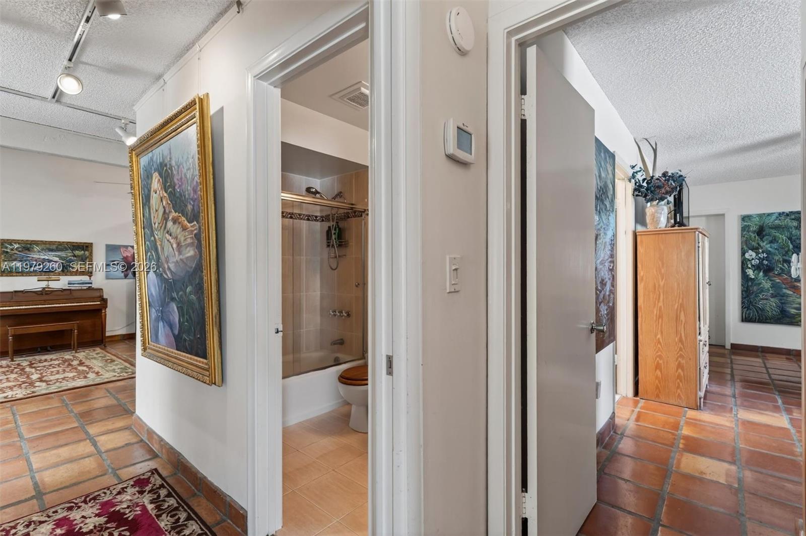 FIRST ADDN TO CALUSA CLUB - Residential