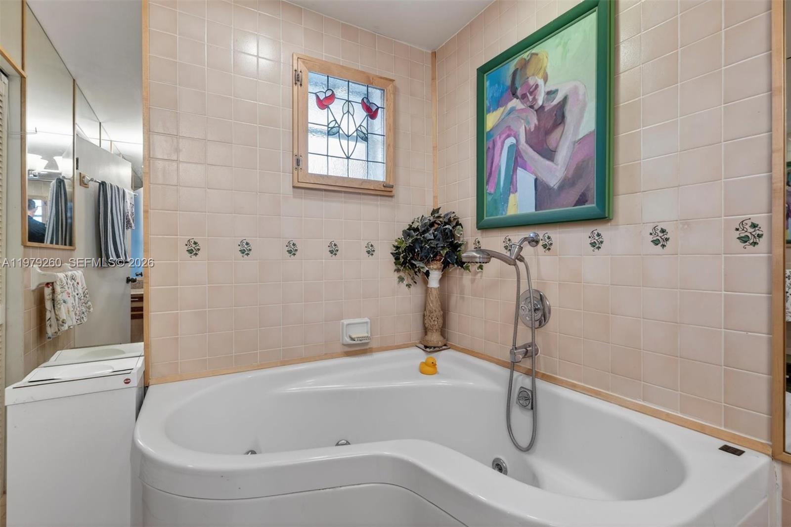 FIRST ADDN TO CALUSA CLUB - Residential